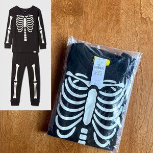 Gap organic cottons skeleton pajamas 2T NWT